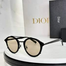 Picture of Dior Sunglasses _SKUfw77644405fw